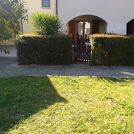 A10 Nel Borgo- Con Giardino Vista Mare グアルディスタッロ