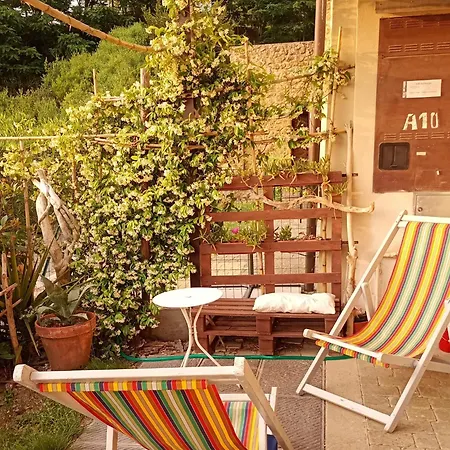 A10 Nel Borgo- Con Giardino Vista Mare * Guardistallo